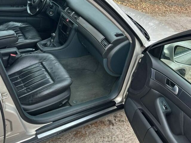 Сірий Ауді A6 Allroad, об'ємом двигуна 2 л та пробігом 200 тис. км за 2600 $, фото 1 на Automoto.ua