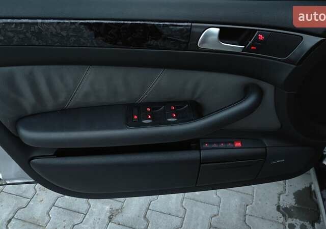 Серый Ауди А6 Олроуд, объемом двигателя 4.2 л и пробегом 275 тыс. км за 6500 $, фото 11 на Automoto.ua