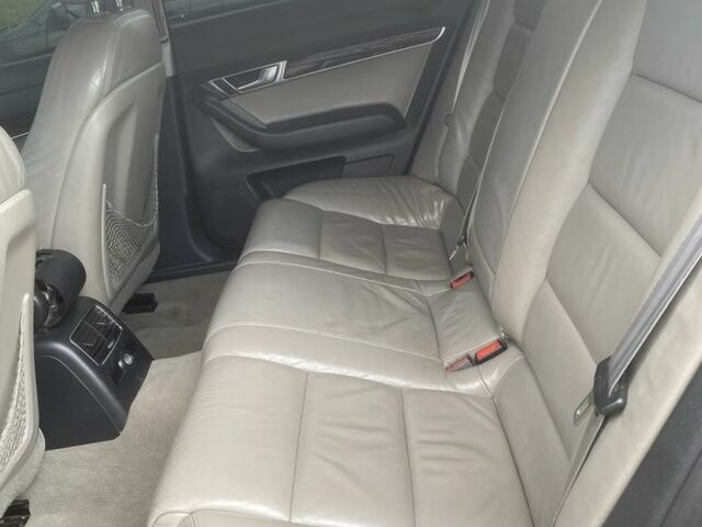 Серый Ауди А6 Олроуд, объемом двигателя 2.7 л и пробегом 350 тыс. км за 7500 $, фото 5 на Automoto.ua