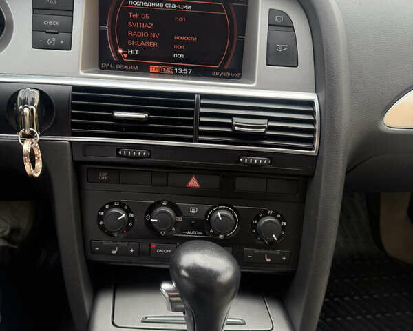 Серый Ауди А6 Олроуд, объемом двигателя 2.7 л и пробегом 197 тыс. км за 9200 $, фото 13 на Automoto.ua