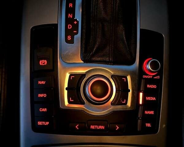 Серый Ауди А6 Олроуд, объемом двигателя 3 л и пробегом 305 тыс. км за 11500 $, фото 18 на Automoto.ua