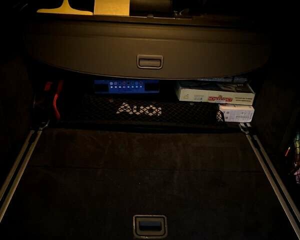 Серый Ауди А6 Олроуд, объемом двигателя 3 л и пробегом 305 тыс. км за 11500 $, фото 22 на Automoto.ua