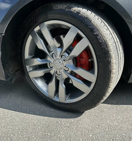 Серый Ауди А6 Олроуд, объемом двигателя 2.7 л и пробегом 378 тыс. км за 10500 $, фото 5 на Automoto.ua