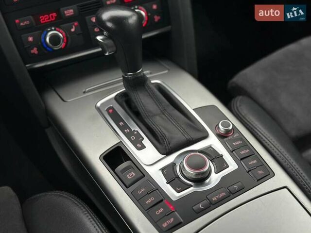 Серый Ауди А6 Олроуд, объемом двигателя 2.97 л и пробегом 242 тыс. км за 10490 $, фото 24 на Automoto.ua