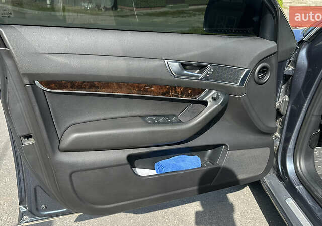 Серый Ауди А6 Олроуд, объемом двигателя 2.7 л и пробегом 378 тыс. км за 10500 $, фото 27 на Automoto.ua