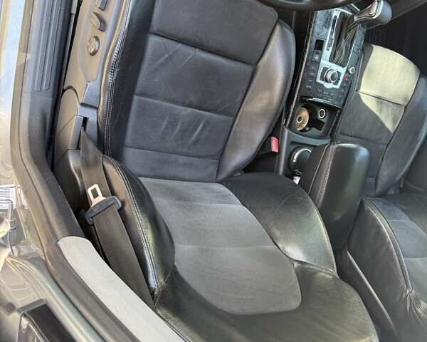 Серый Ауди А6 Олроуд, объемом двигателя 3 л и пробегом 418 тыс. км за 11200 $, фото 16 на Automoto.ua