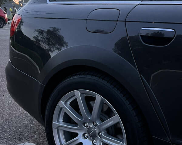 Сірий Ауді A6 Allroad, об'ємом двигуна 2.97 л та пробігом 325 тис. км за 14000 $, фото 10 на Automoto.ua