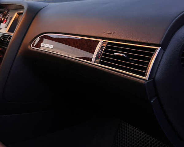 Сірий Ауді A6 Allroad, об'ємом двигуна 2.97 л та пробігом 325 тис. км за 14000 $, фото 22 на Automoto.ua