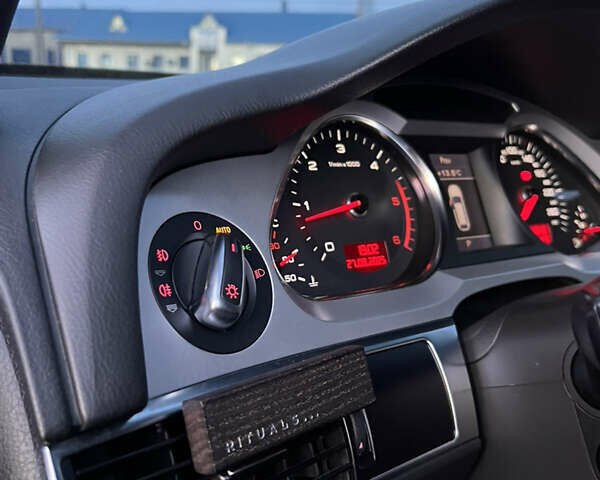 Сірий Ауді A6 Allroad, об'ємом двигуна 2.97 л та пробігом 325 тис. км за 14000 $, фото 16 на Automoto.ua