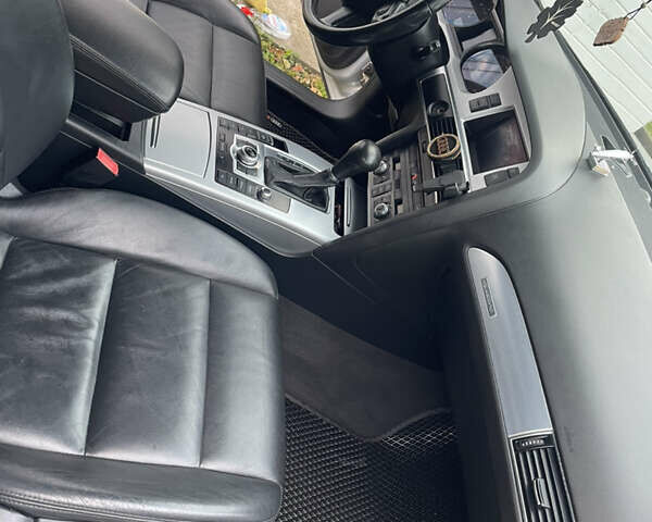 Серый Ауди А6 Олроуд, объемом двигателя 3 л и пробегом 330 тыс. км за 12200 $, фото 49 на Automoto.ua