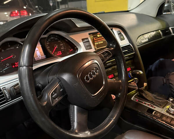 Серый Ауди А6 Олроуд, объемом двигателя 2.97 л и пробегом 300 тыс. км за 11900 $, фото 6 на Automoto.ua