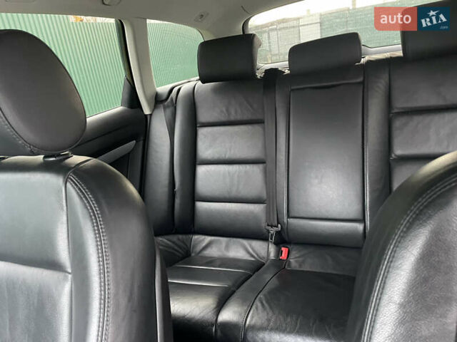 Серый Ауди А6 Олроуд, объемом двигателя 3 л и пробегом 330 тыс. км за 12200 $, фото 40 на Automoto.ua