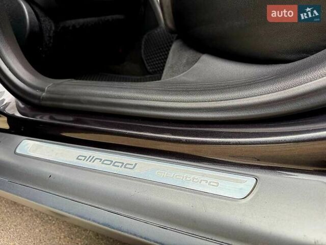 Сірий Ауді A6 Allroad, об'ємом двигуна 3 л та пробігом 225 тис. км за 10000 $, фото 29 на Automoto.ua