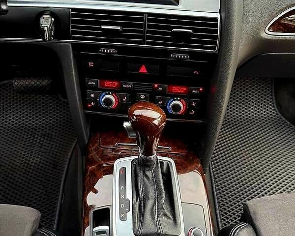 Сірий Ауді A6 Allroad, об'ємом двигуна 3 л та пробігом 225 тис. км за 10000 $, фото 35 на Automoto.ua