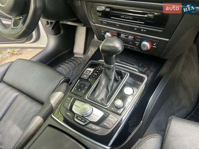 Сірий Ауді A6 Allroad, об'ємом двигуна 2.97 л та пробігом 325 тис. км за 18500 $, фото 7 на Automoto.ua