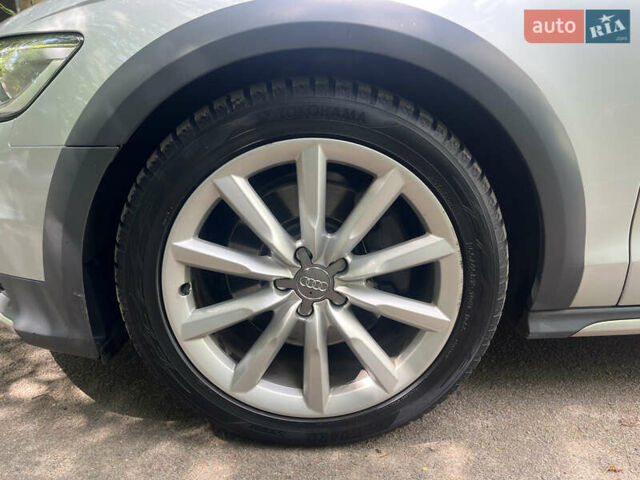 Сірий Ауді A6 Allroad, об'ємом двигуна 2.97 л та пробігом 325 тис. км за 18500 $, фото 19 на Automoto.ua