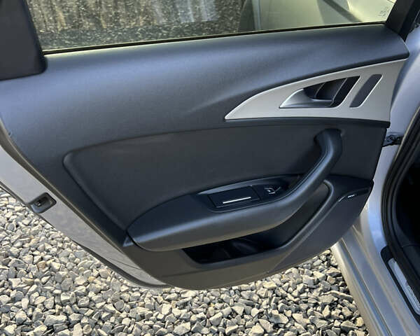 Серый Ауди А6 Олроуд, объемом двигателя 2.97 л и пробегом 249 тыс. км за 26000 $, фото 16 на Automoto.ua