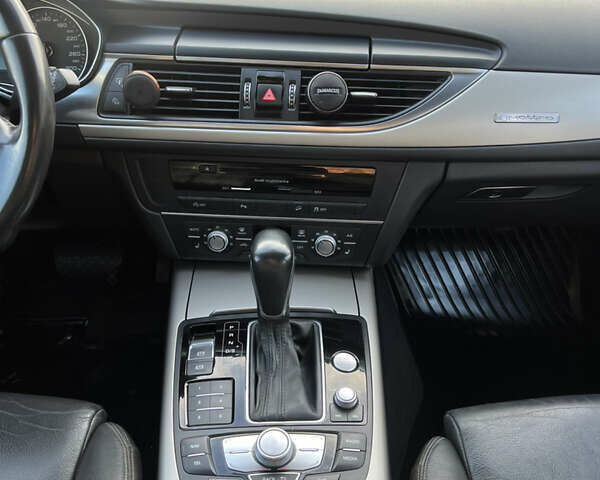 Серый Ауди А6 Олроуд, объемом двигателя 2.97 л и пробегом 249 тыс. км за 26000 $, фото 21 на Automoto.ua