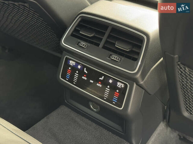 Сірий Ауді A6 Allroad, об'ємом двигуна 2.97 л та пробігом 200 тис. км за 44500 $, фото 31 на Automoto.ua