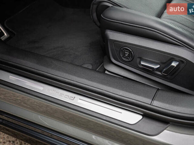 Сірий Ауді A6 Allroad, об'ємом двигуна 2.97 л та пробігом 70 тис. км за 69950 $, фото 46 на Automoto.ua