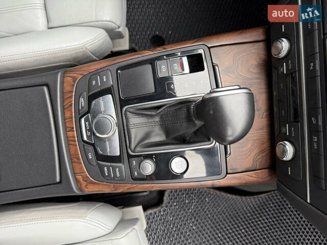 Синий Ауди А6 Олроуд, объемом двигателя 2.97 л и пробегом 267 тыс. км за 16850 $, фото 13 на Automoto.ua