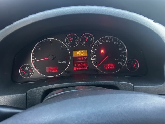 Зеленый Ауди А6 Олроуд, объемом двигателя 2.5 л и пробегом 350 тыс. км за 4100 $, фото 14 на Automoto.ua