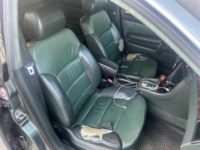 Зеленый Ауди А6 Олроуд, объемом двигателя 2.5 л и пробегом 350 тыс. км за 4100 $, фото 12 на Automoto.ua