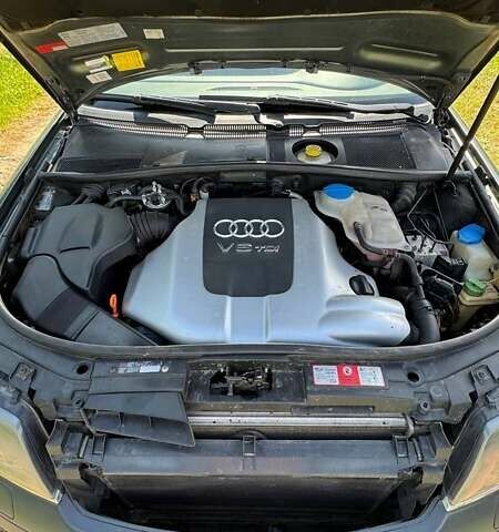 Зелений Ауді A6 Allroad, об'ємом двигуна 2.5 л та пробігом 388 тис. км за 7000 $, фото 9 на Automoto.ua