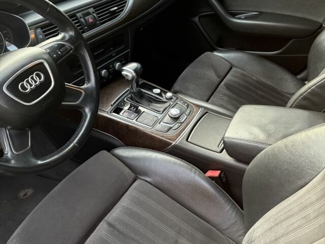 Белый Ауди А6, объемом двигателя 2 л и пробегом 211 тыс. км за 16500 $, фото 7 на Automoto.ua