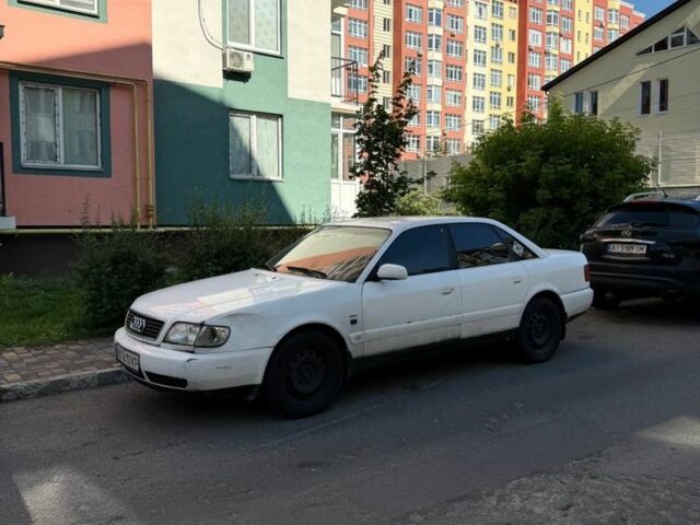 Белый Ауди А6, объемом двигателя 2.6 л и пробегом 426 тыс. км за 0 $, фото 4 на Automoto.ua