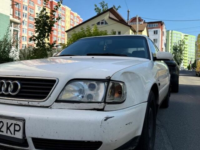 Белый Ауди А6, объемом двигателя 2.6 л и пробегом 426 тыс. км за 0 $, фото 3 на Automoto.ua