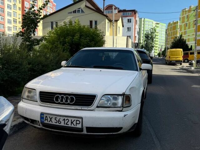 Белый Ауди А6, объемом двигателя 2.6 л и пробегом 426 тыс. км за 0 $, фото 1 на Automoto.ua