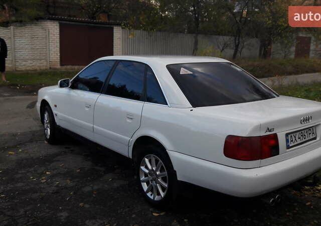 Білий Ауді А6, об'ємом двигуна 2.6 л та пробігом 290 тис. км за 2777 $, фото 5 на Automoto.ua