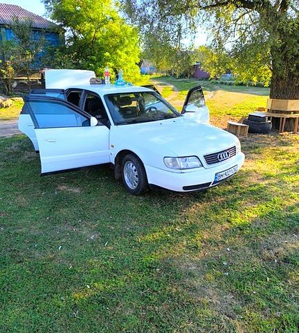 Білий Ауді А6, об'ємом двигуна 2 л та пробігом 0 тис. км за 3500 $, фото 2 на Automoto.ua