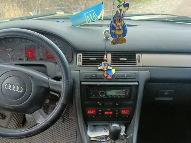Белый Ауди А6, объемом двигателя 0 л и пробегом 450 тыс. км за 1700 $, фото 6 на Automoto.ua
