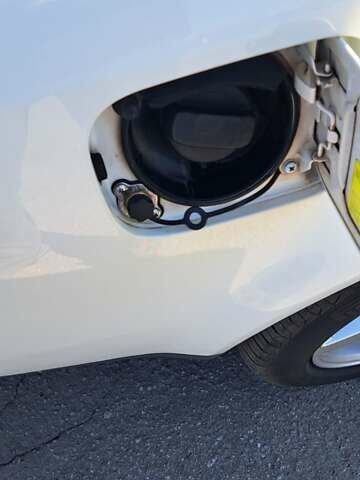 Белый Ауди А6, объемом двигателя 1.8 л и пробегом 360 тыс. км за 5500 $, фото 21 на Automoto.ua