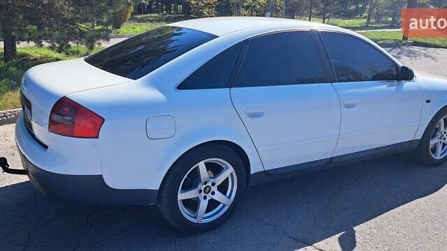 Белый Ауди А6, объемом двигателя 1.8 л и пробегом 360 тыс. км за 5500 $, фото 4 на Automoto.ua