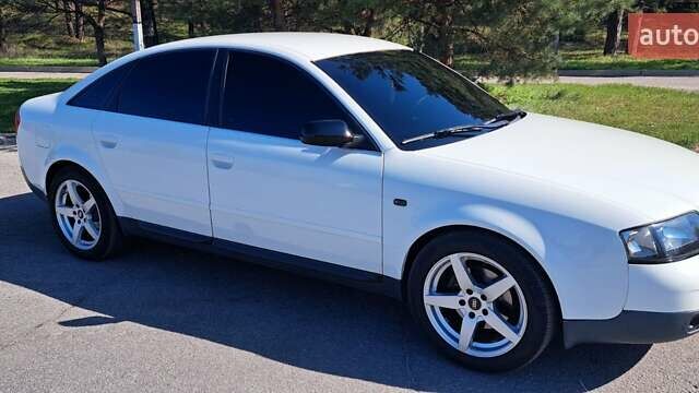 Белый Ауди А6, объемом двигателя 1.8 л и пробегом 360 тыс. км за 5500 $, фото 5 на Automoto.ua