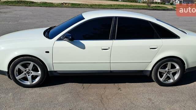 Белый Ауди А6, объемом двигателя 1.8 л и пробегом 360 тыс. км за 5500 $, фото 2 на Automoto.ua