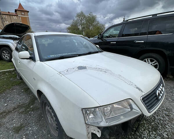 Белый Ауди А6, объемом двигателя 2.4 л и пробегом 205 тыс. км за 2648 $, фото 2 на Automoto.ua