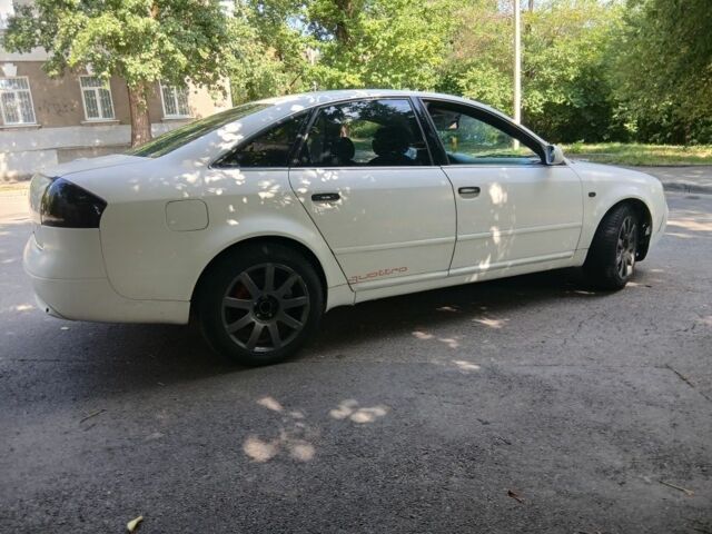 Білий Ауді А6, об'ємом двигуна 2 л та пробігом 375 тис. км за 2006 $, фото 3 на Automoto.ua