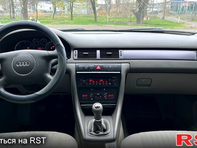Белый Ауди А6, объемом двигателя 1.9 л и пробегом 377 тыс. км за 3500 $, фото 9 на Automoto.ua