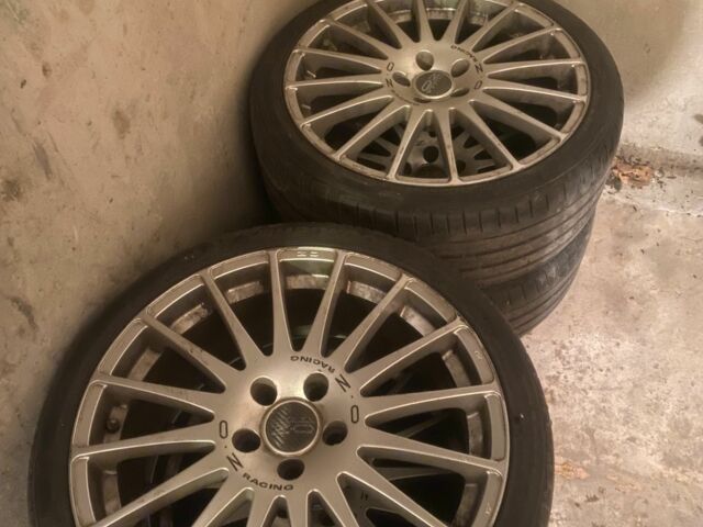 Белый Ауди А6, объемом двигателя 2.4 л и пробегом 311 тыс. км за 5568 $, фото 7 на Automoto.ua