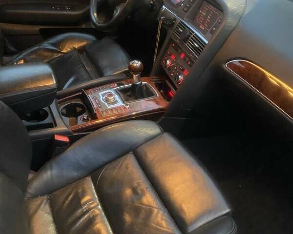 Белый Ауди А6, объемом двигателя 2.4 л и пробегом 311 тыс. км за 5579 $, фото 4 на Automoto.ua