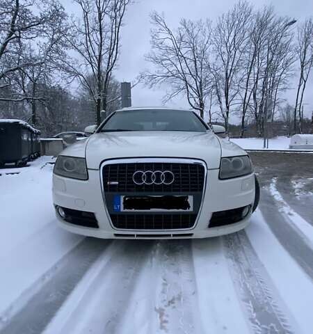 Белый Ауди А6, объемом двигателя 2.4 л и пробегом 311 тыс. км за 5579 $, фото 1 на Automoto.ua