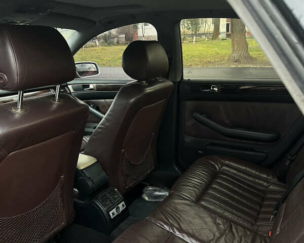 Белый Ауди А6, объемом двигателя 2.8 л и пробегом 378 тыс. км за 2250 $, фото 11 на Automoto.ua