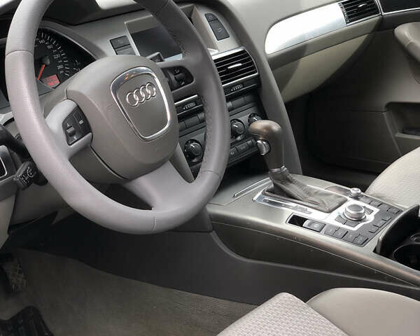 Белый Ауди А6, объемом двигателя 2 л и пробегом 266 тыс. км за 7900 $, фото 4 на Automoto.ua