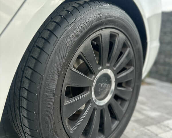 Белый Ауди А6, объемом двигателя 1.97 л и пробегом 265 тыс. км за 10900 $, фото 3 на Automoto.ua