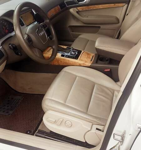 Белый Ауди А6, объемом двигателя 3 л и пробегом 245 тыс. км за 9200 $, фото 17 на Automoto.ua