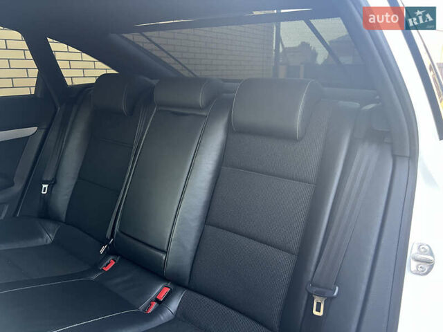Белый Ауди А6, объемом двигателя 2.7 л и пробегом 290 тыс. км за 11799 $, фото 43 на Automoto.ua